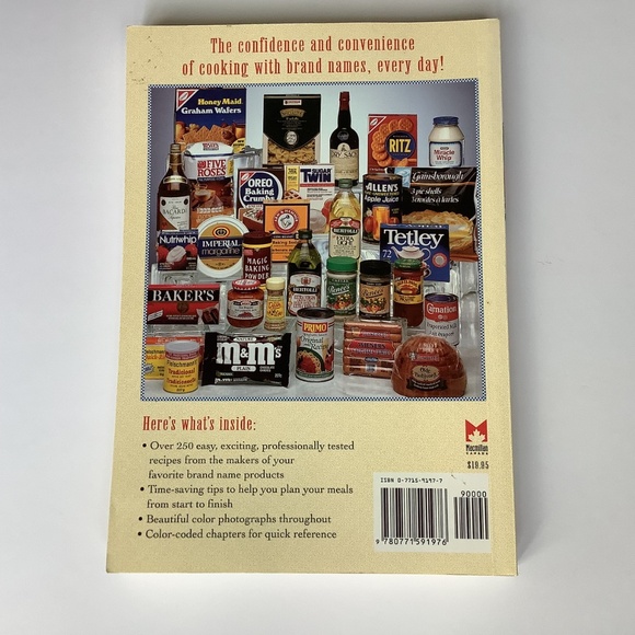 VINTAGE Gourmet Kitchen: Great Canadian Brand Name Recipes Cookbook 🇨🇦 - Picture 2 of 5